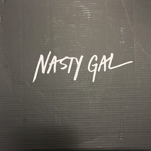 Burgundy Cassedy Faux Leather Square Toe Platform Sock Boot women’s US size 8 - Picture 3 of 3